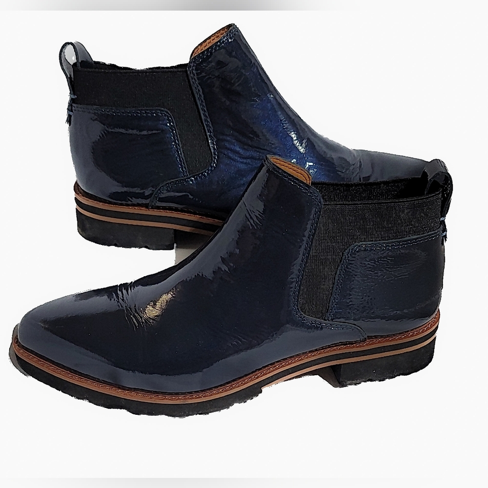 SARTO By Franco Sarto Glossy Blue Ankle Boots